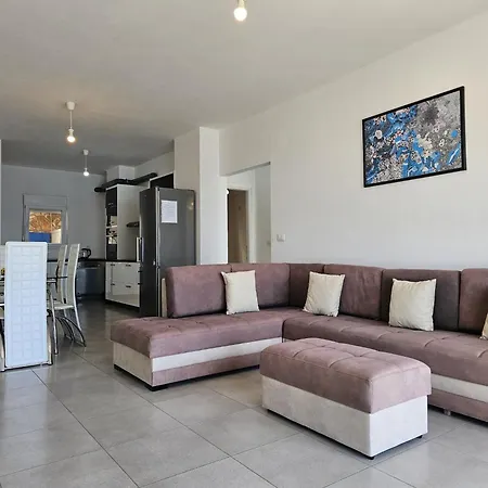 Apartment In Saranda With Stunning Sea Views