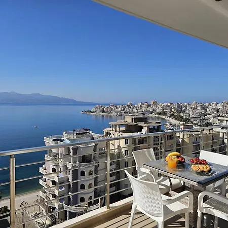 شقة Apartment In Saranda With Stunning Sea Views *