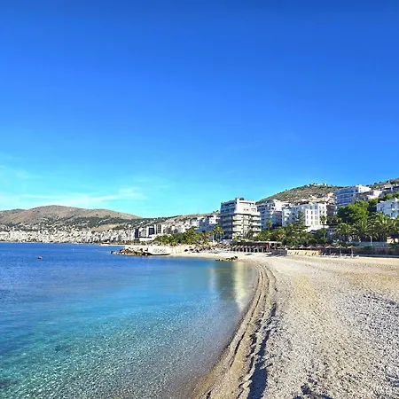 Apartment In Saranda With Stunning Sea Views شقة