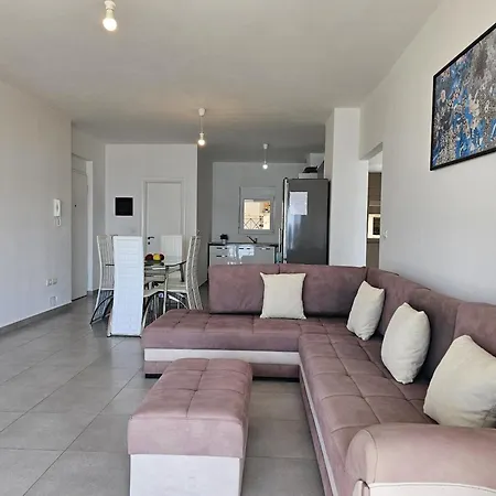 Apartment In Saranda With Stunning Sea Views * ساراندا